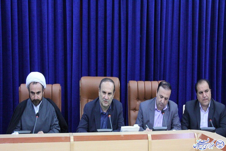 تاکید بر رفع نواقص عمرانی و زیرساختی مسیر زائران اربعین تاکید بر رفع نواقص عمرانی و زیرساختی مسیر زائران اربعین