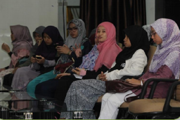 इंडोनेशिया में इमामे ज़माना(अ0) के जन्म के अवसर पर जशन