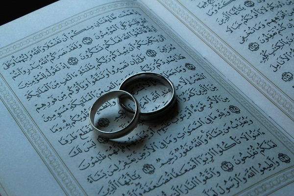 Creating Conditions for Youth Marriage; An Example of Quranic Cooperation