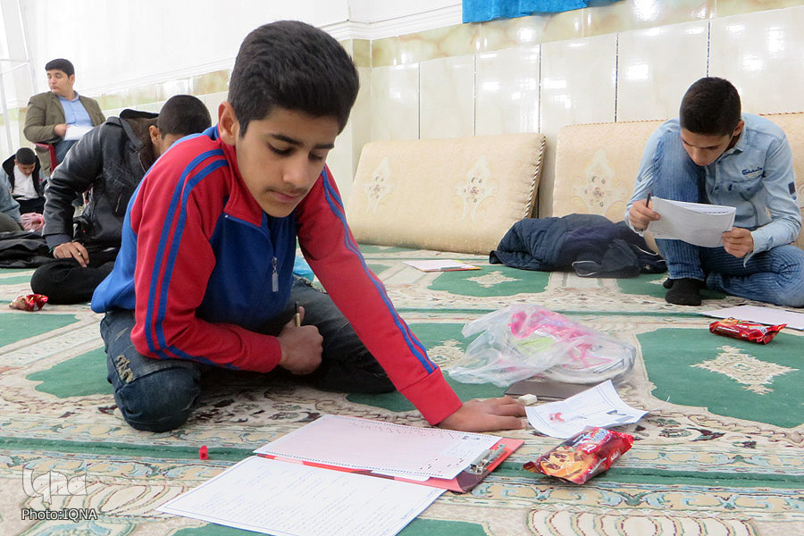 آزمون کتبی ورود به حوزه های علمیه لرستان