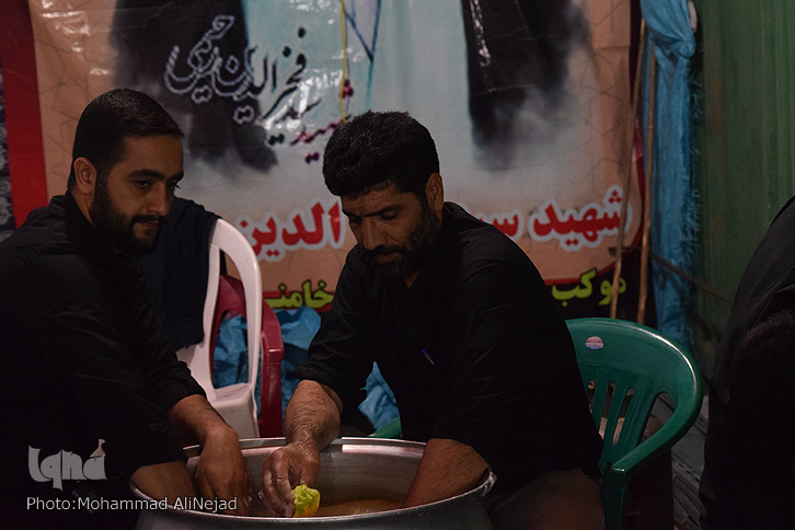 گزارش تصویری فعالیت موکب امام خامنه‌ای خرم‌آباد