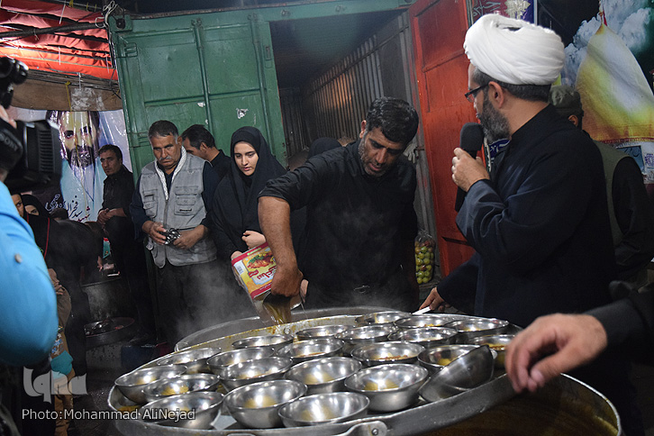 گزارش تصویری فعالیت موکب امام خامنه‌ای خرم‌آباد