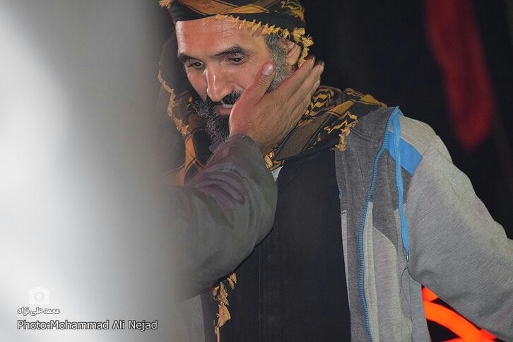 حضور زائران اربعین در موکب مردمی امام خامنه&zwnj;ای خرم&lrm;آباد