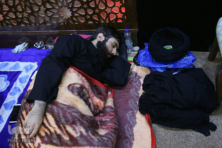 اسکان زائران اربعین حسینی در موکب ابوالفضل(ع) لرستان در نجف اشرف