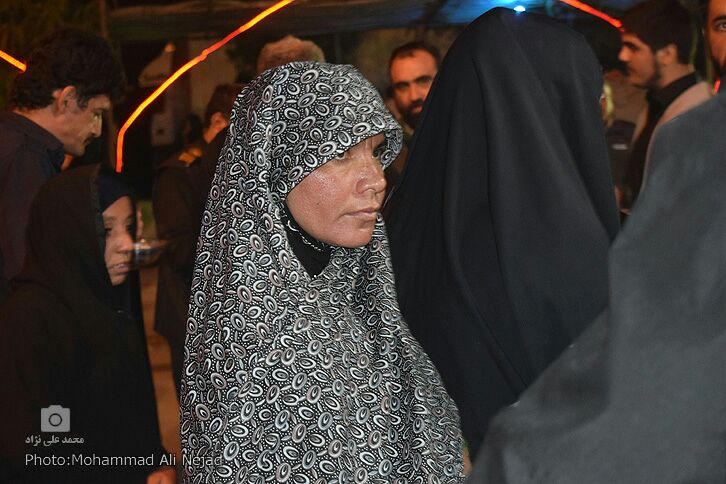 حضور زائرانی از کشورهای خارجی در موکب مردمی امام خامنهای خرمآباد حضور زائرانی از کشورهای خارجی در موکب مردمی امام خامنهای خرمآباد