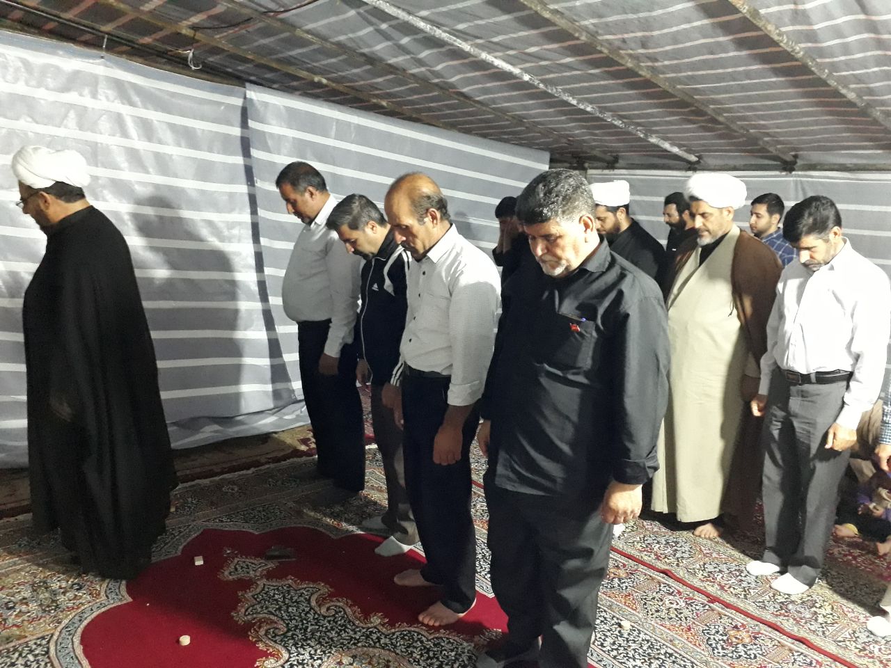 گزارش تصویری از خدمت&zwnj;رسانی شهرداری خرم&lrm;آباد به زائران اربعین