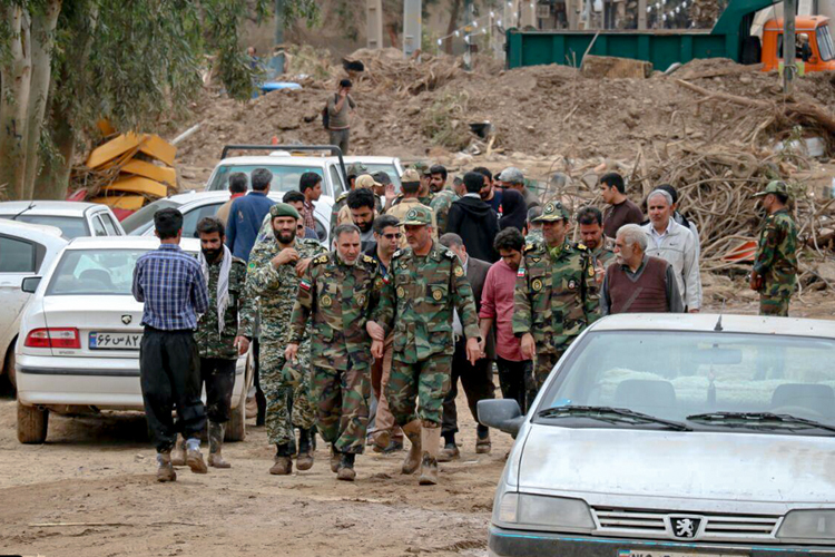 ۶۲۰ سورتی پرواز بالگرد در لرستان