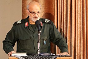 استقرار نیرو‌های مهندسی و جهادی سپاه فجر فارس در خوزستان/ توزیع ۳۰۰۰ پرس غذای گرم