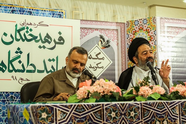 پیشنهادات اساتید دانشگاه برای بهبود برگزاری حج/ استقبال نماینده ولی‌فقیه از ایده‌ها