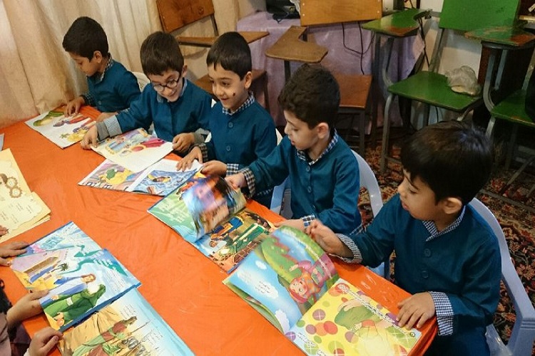 سنگ&zwnj;اندازی&zwnj;های آموزش و پرورش در اعطای مجوز پیش&zwnj;دبستانی به مؤسسات/وزارت ارشاد اقدام کند