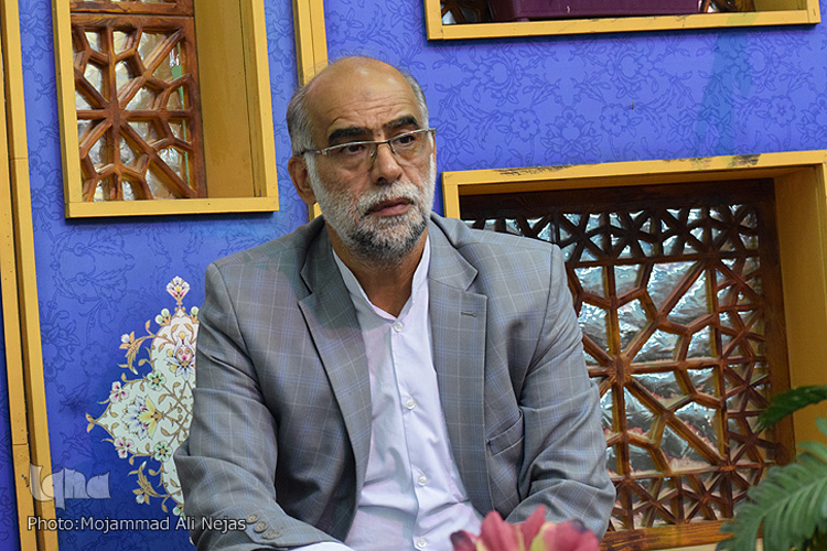 ضعف دانش&zwnj;آموزان در روخوانی قرآن/ لزوم تخصصی بودن معلمان درس قرآن