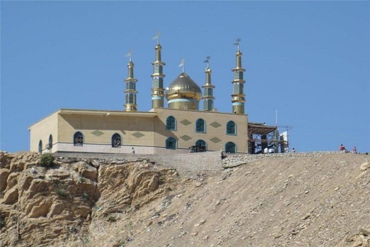 بازگشایی صحن‌های بقاع متبرکه لرستان به روی زائران