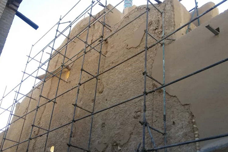 آغاز مرمت حسینیه فهادان در بافت تاریخی یزد