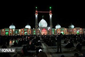 عکس | شام غریبان حسینی در میعادگاه منتظران