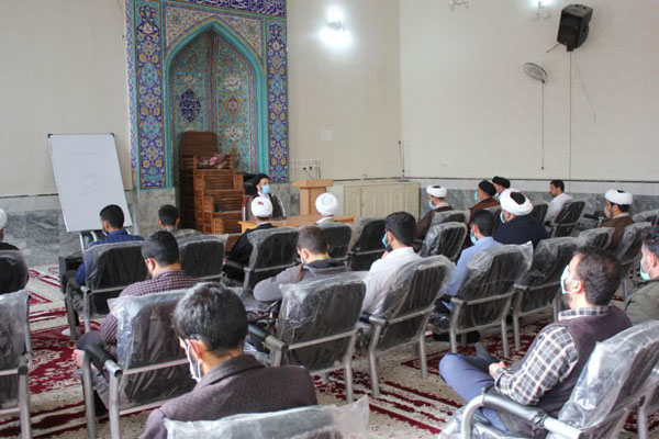 جلسه درس اخلاق مدرسه علمیه کمالیه