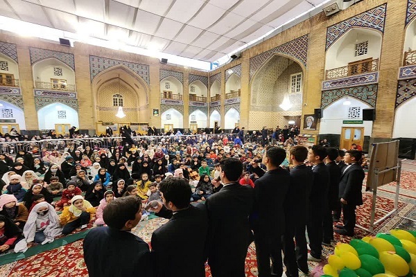 برگزاری محافل قرآنی در حرم رضوی و حاشیه مشهد + عکس