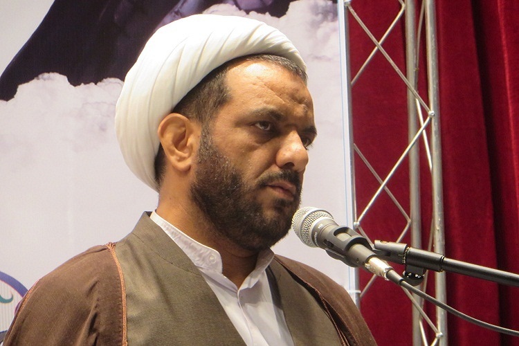 حجت‌الاسلام عابدین درویش پور، عضو هیئت علمی دانشگاه لرستان