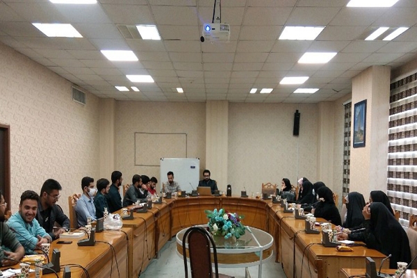 برگزاری کارگاه تاریخ شفاهی در دانشگاه لرستان  برگزاری کارگاه تاریخ شفاهی در دانشگاه لرستان