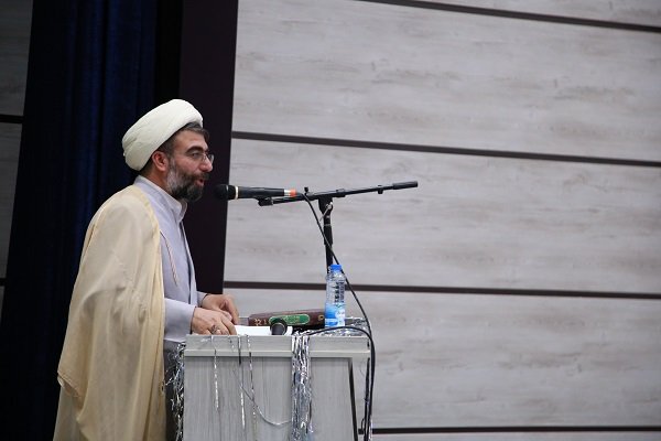  حجت&zwnj;الاسلام والمسلمین حبیب حاتمی&zwnj;کن&zwnj;کبود، مسئول نهاد نمایندگی مقام معظم رهبری در دانشگاه لرستان