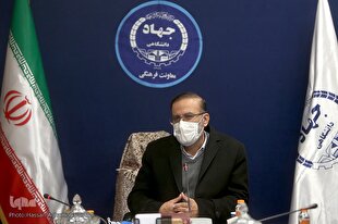 امام خمینی(ره) و رهبر معظم انقلاب بر قانونگرایی و اجرای آن تاکید دارند