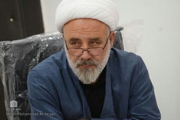 حجت الاسلام عباس زاده معاون اوقاف وامور خیریه استان لرستان