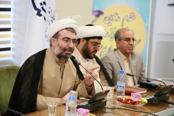 نشست مکتب سلیمانی در دانشگاه لرستان