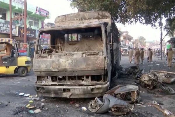  حداقل پنج کشته در ناآرامی‌ها پس از تخریب مسجدی در هند