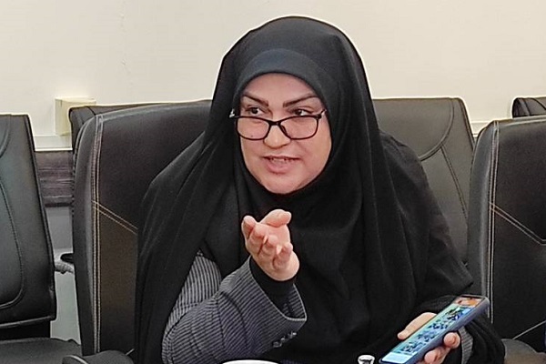 زهرا حسنوند، دبیر شورای قرآن و عترت دانشگاه آزاد واحد لرستان