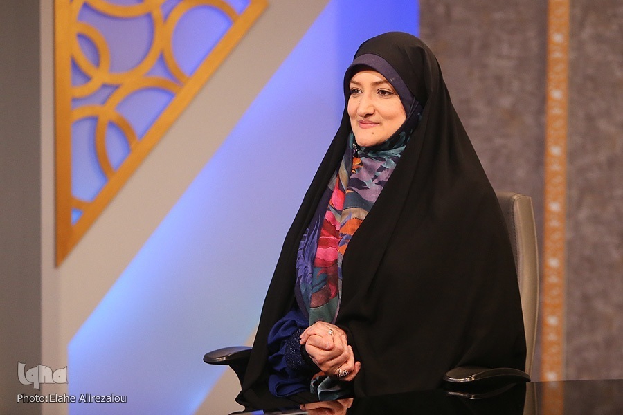 فضای رسانه‌ای؛ تیغ دولبه برای خانواده‌ها