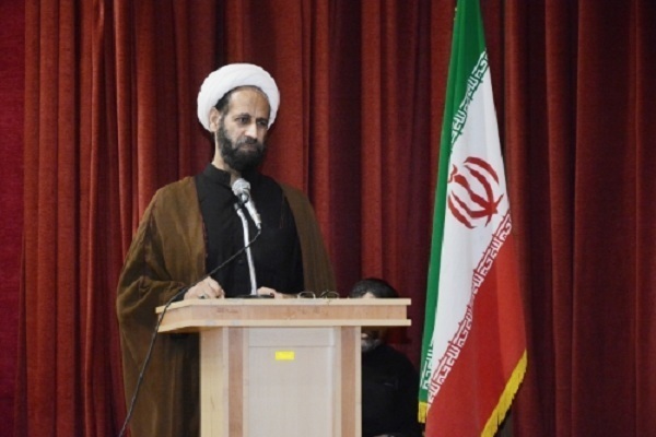 حجت‌الاسلام بهروز شمسی‌فر امام جمعه موقت خرم‌آباد