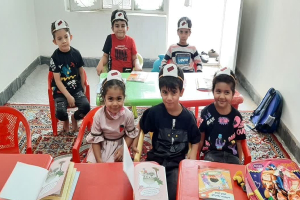 زهرا نصیری، مدیرعامل مؤسسه فرهنگی قرآن و عترت مشکات‌الهدی پلدختر