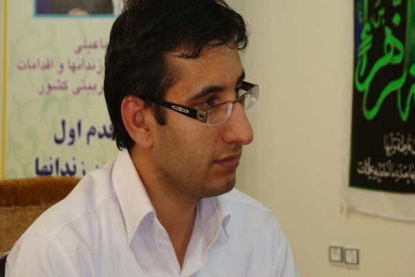 مجتبی روشن‌پور، رئیس اداره فرهنگی زندان‌های لرستان