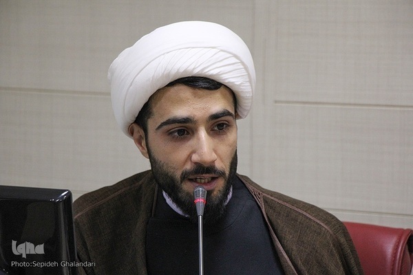 امید هادیان مهر، استاد الهیات دانشگاه فرهنگیان خراسان‌جنوبی