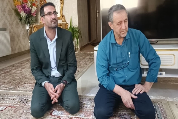 مراسم تجلیل از پیشکسوت قرآنی لرستان