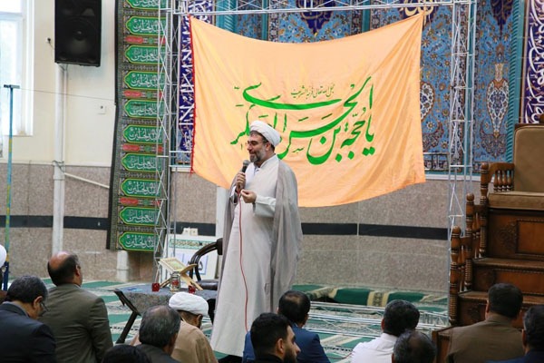 حجت الاسلام حاتمی کن‌کبود، مسئول نهاد رهبری در دانشگاه های لرستان