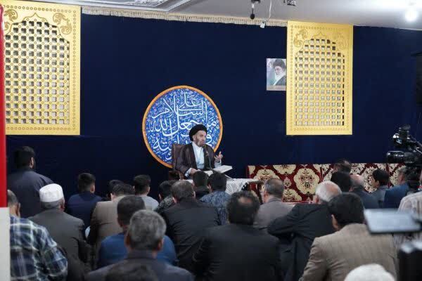 حجت‌الاسلام والمسلمین سیداحمدرضا شاهرخی، نماینده ولی‌ فقیه در لرستان