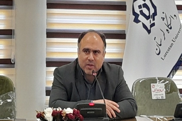 مجتبی گراوند، دانشیار تاریخ اسلام دانشگاه لرستان