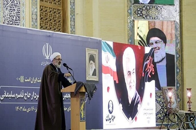 شهید سلیمانی دلباخته ائمه اطهار (ع) بود