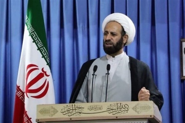حجتالاسلام بهروز شمسیفر، امام جمعه موقت خرمآباد حجتالاسلام بهروز شمسیفر، امام جمعه موقت خرمآباد