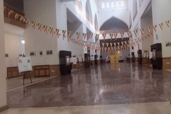 برگزاری نمایشگاه تمبر‌های پیروزی انقلاب اسلامی در موزه ملی ارتباطات