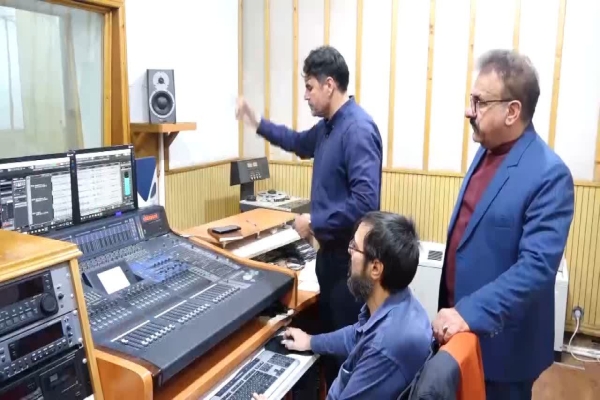 تولید قطعه موسیقی «گرد غیرت» در صدا و سیمای لرستان