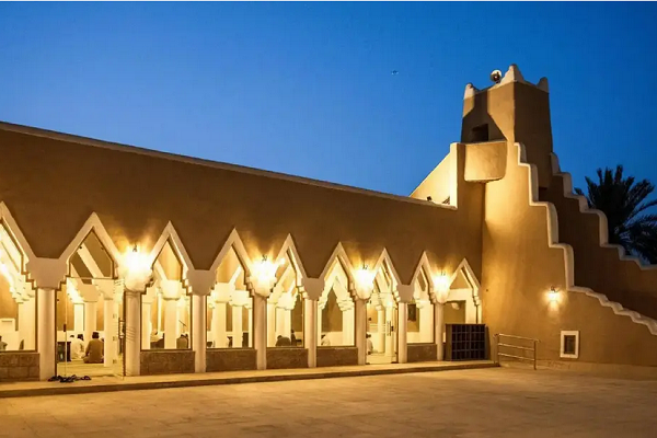 مسجد «القبلی»؛ سازه‌ای برگرفته از طبیعت در ریاض + عکس و فیلم