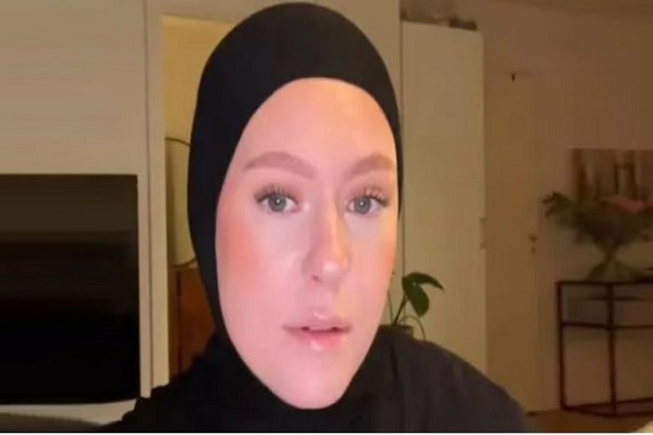 بانوی تازه‌ مسلمان سوئدی از دلایل گرویدن خود به اسلام گفت