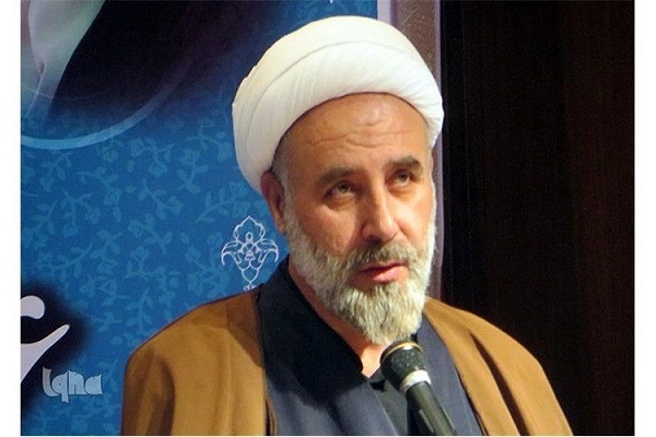 حجت‌الاسلام والمسلمین محمدجواد عباس‌زاده، معاون فرهنگی و اجتماعی اداره‌ کل اوقاف و امور خیریه لرستان