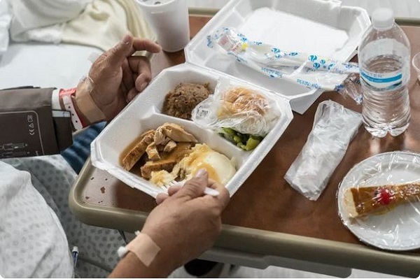 بی توجهی بیمارستان‌های دولتی فرانسه به سرو غذای حلال برای بیماران مسلمان