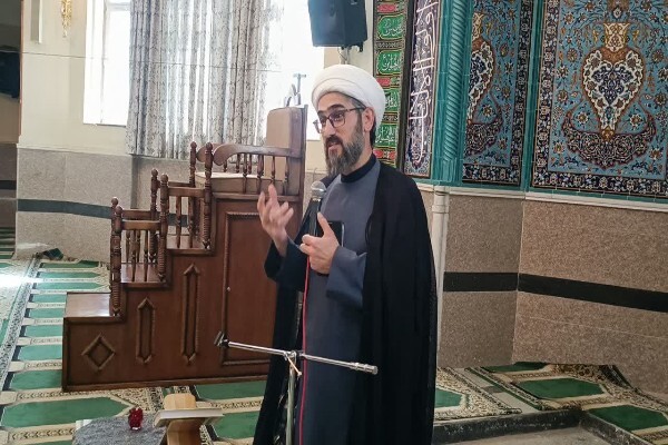 حجت‌الاسلام و المسلمین عبدالله فاضلی، معاون نهاد نمایندگی مقام معظم رهبری در دانشگاه لرستان
