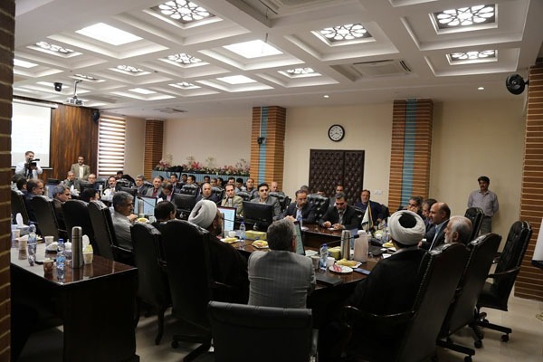 نشست هیئت اندیشه‌ورز دانشگاهیان لرستان