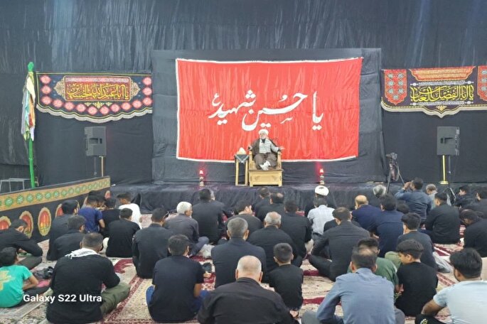 آشنایی مکتب حسینی با آزادمردان جهان