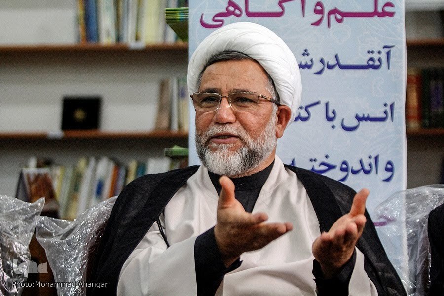 حجت‌الاسلام والمسلمین محمدرضا هدایت پناه، عضو هیئت علمی گروه تاریخ پژوهشگاه حوزه و دانشگاه