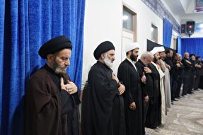 عکس | عزاداری رحلت پیامبر(ص) در دفتر نماینده ولی فقیه در لرستان